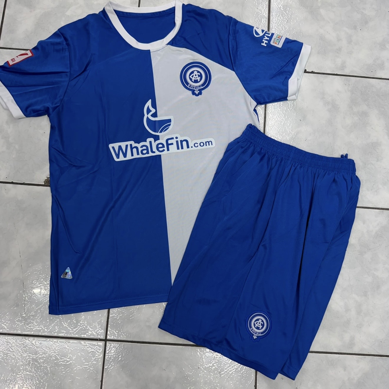Atlético de Madrid blanco y azul