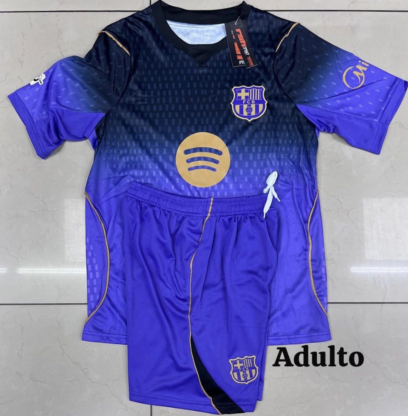 Barsa morado con negro